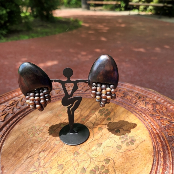 Vintage Monies Earrings - Picture 6 of 10